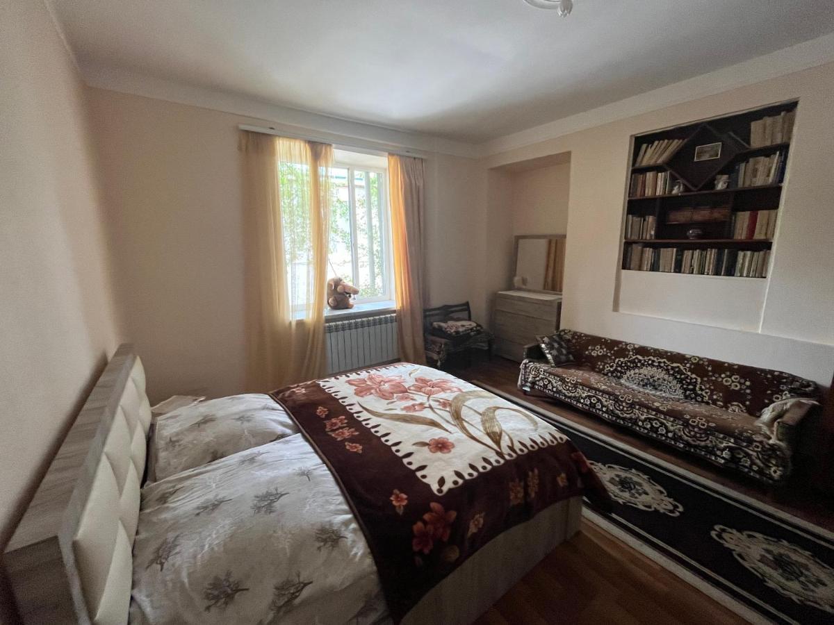 לינה וארוחת בוקר ונדזור Inexpensive House מראה חיצוני תמונה