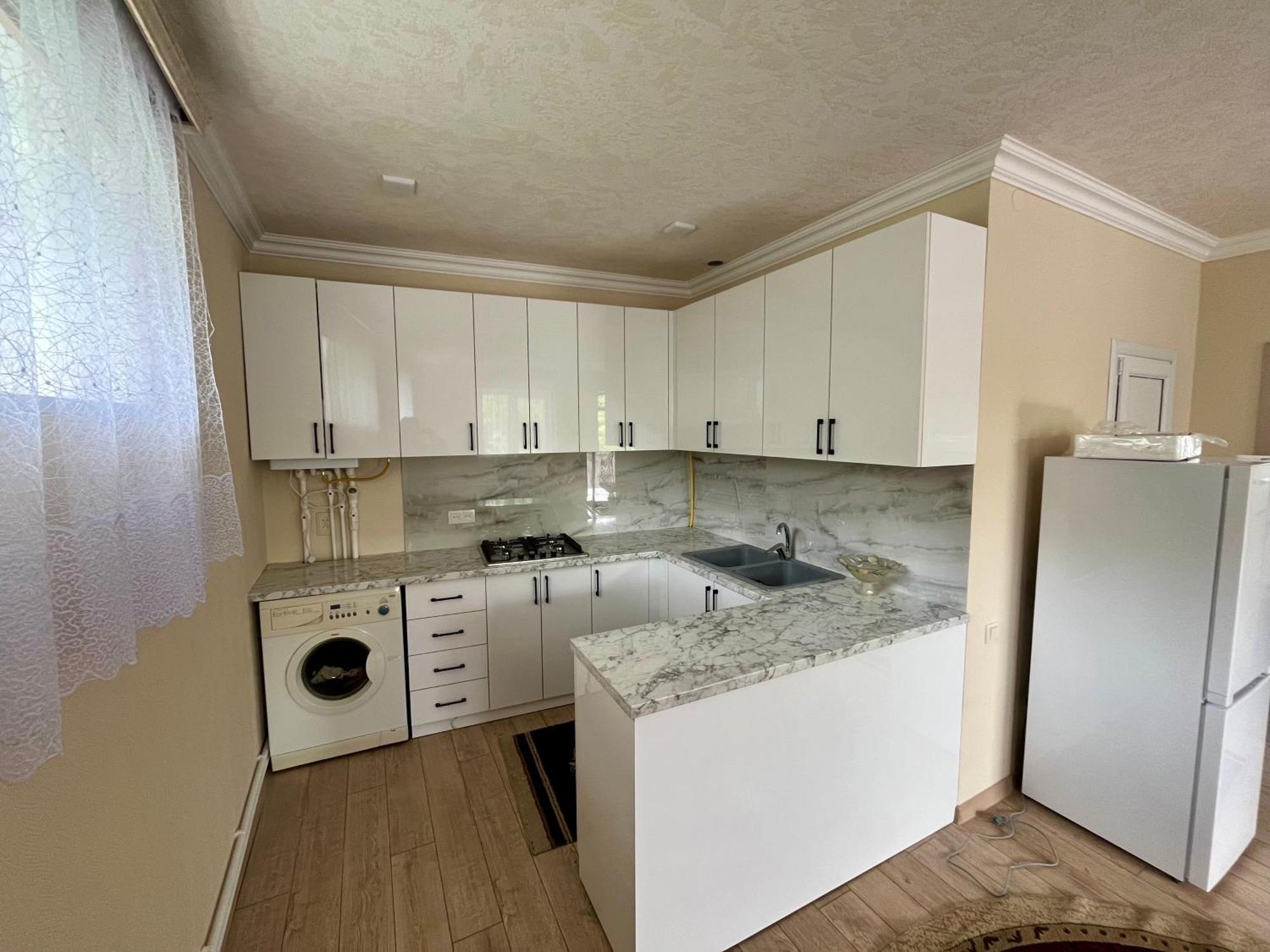 לינה וארוחת בוקר ונדזור Inexpensive House מראה חיצוני תמונה